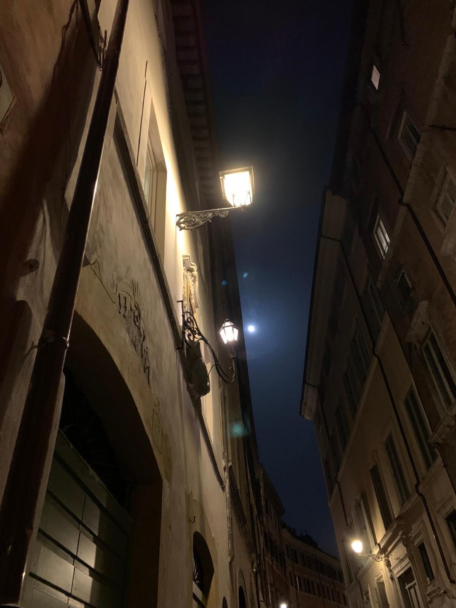 Old Monserrato In Campo De' Fiori Řím Exteriér fotografie