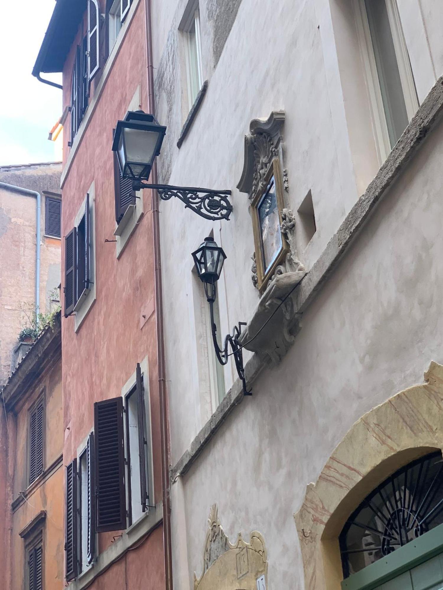 Old Monserrato In Campo De' Fiori Řím Exteriér fotografie